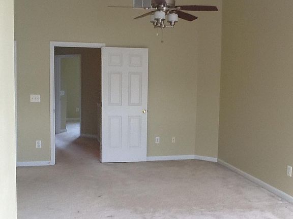 3rd image of 7806 Dogue Indian Cir