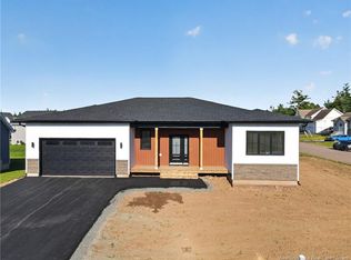 66 Raphael St, Dieppe, NB E1A8S4