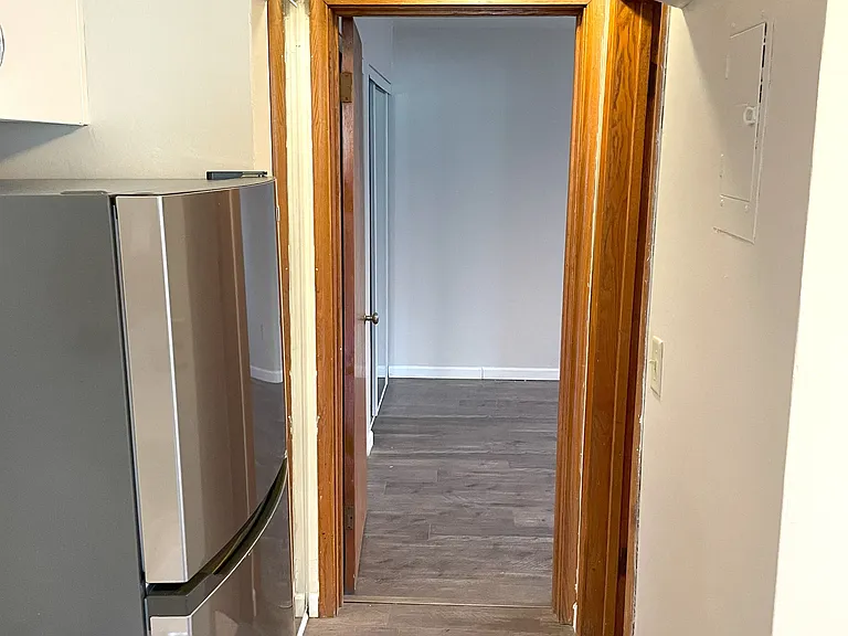 Randolph Apartments — Photo 31