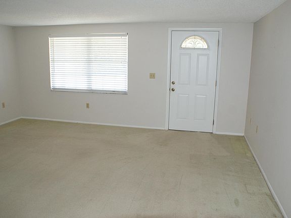 3rd image of 2841 Golden Poinciana Pl