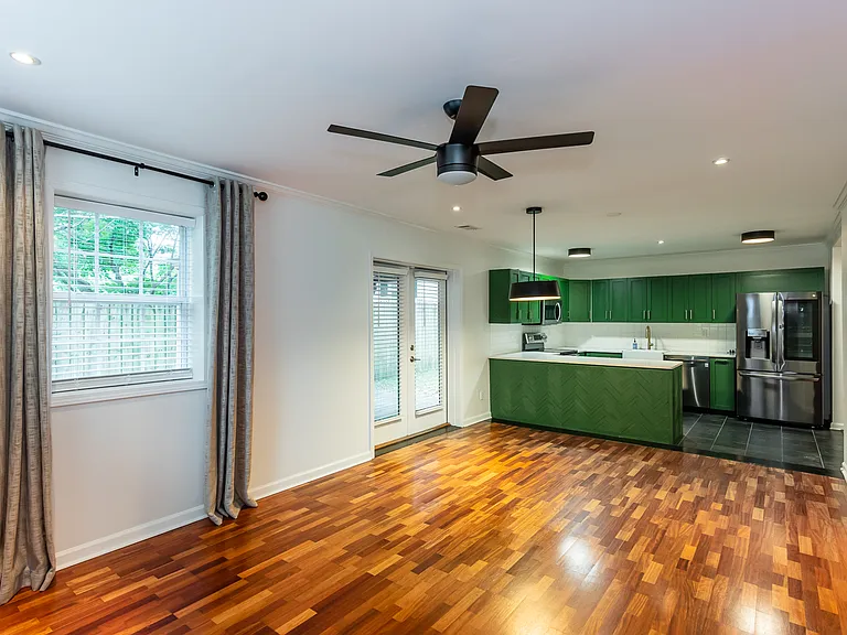 159 Flat Shoals Ave SE — Photo 5