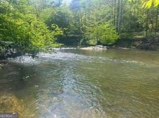 6 Swan Bridge Rd, Talking Rock, GA 30175