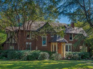 102 Southwood Dr, Columbia, SC 29205