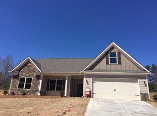 141 Huntington Manor Ct, Cornelia, GA 30531