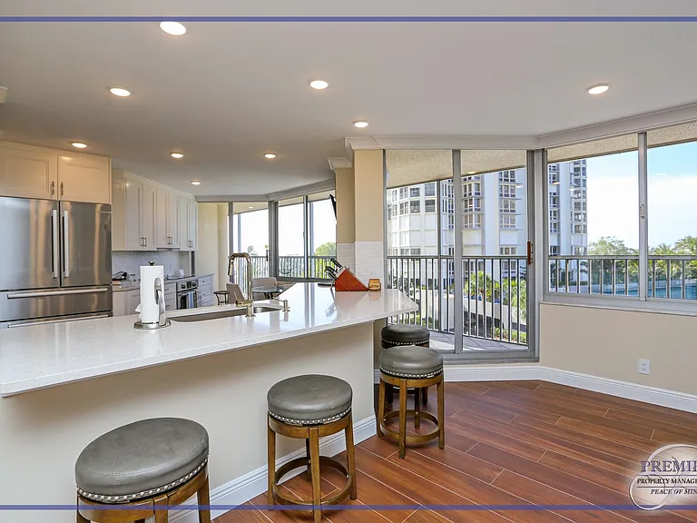 4041 Gulf Shore Blvd N #305 — Photo 4