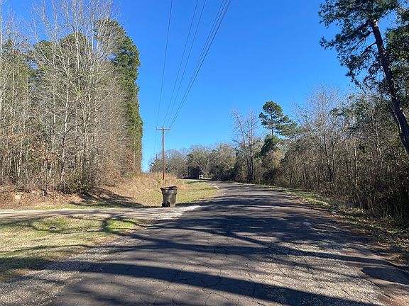 4th image of 4955 County Road 129