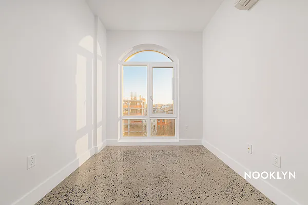 Rented by Nooklyn NYC LLC | media 11