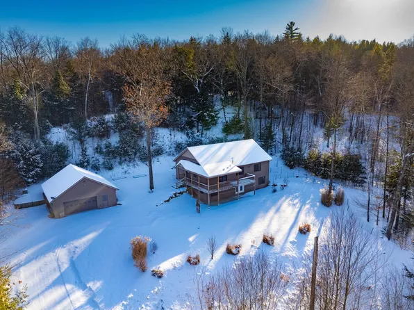 52 O'Donnell Drive, Fairlee, VT 05045