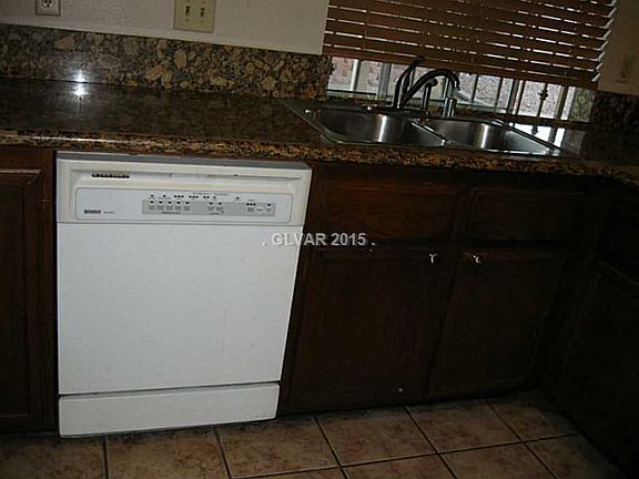 4th image of 1239 Linn Ln