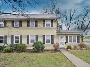 130 Hollywood Ave, Ho Ho Kus, NJ 07423