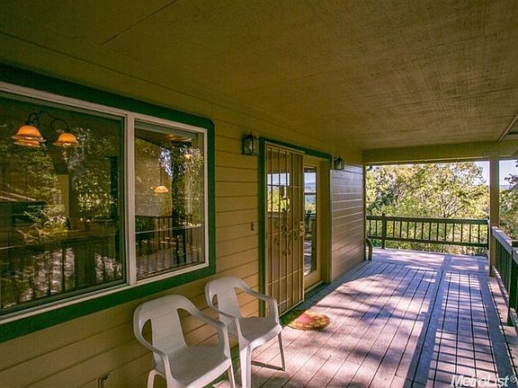 3rd image of 3065 Caldwell Dr