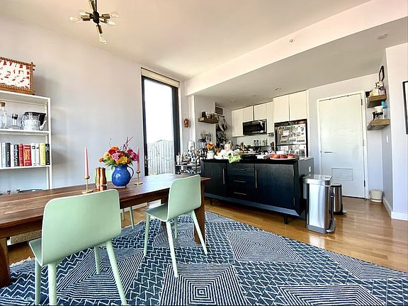 3rd image of 316 Bergen St #302