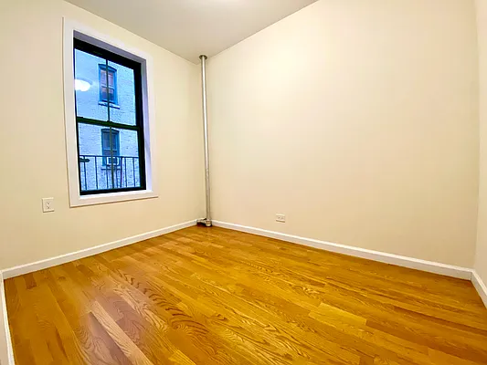 Rented by City & Suburban | media 18