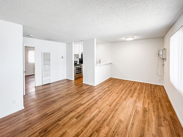 1st image of 5229 Cartwright Ave #6