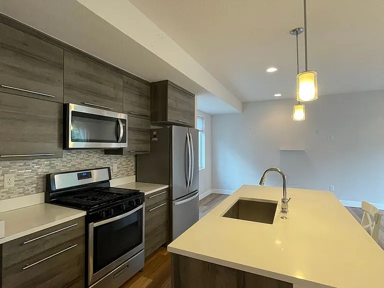 5552 W 10th Pl — Photo 8