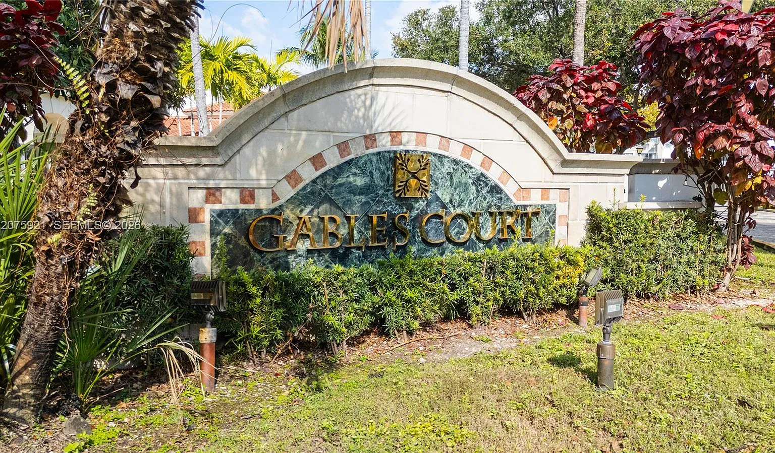 Gables Court — Photo 1