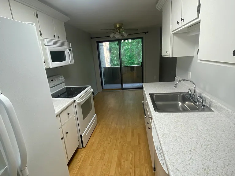 269 Watertree Dr — Photo 3