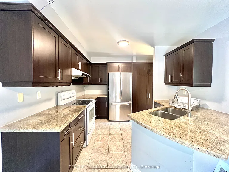 80 Belvia Dr — Photo 8