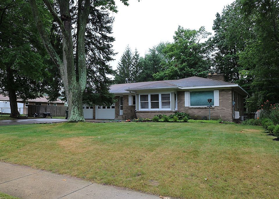 1st image of 2360 Bauer Rd