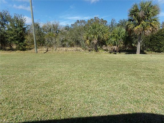 3rd image of 8418 Kinglet Dr