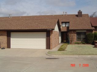 1736 Lionsgate Cir, Bethany, OK 73008