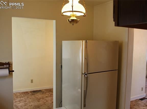 4th image of 931 E Las Animas St
