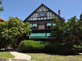 6831 S Euclid Ave, Chicago, IL 60649