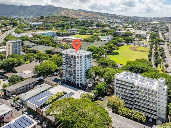 1710 Punahou St APT 902, Honolulu, HI 96822