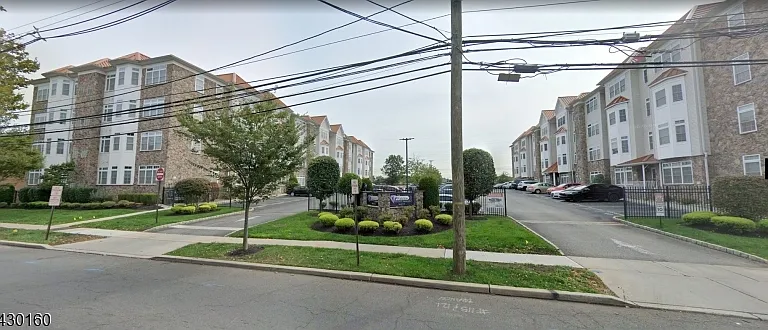 102 E Elizabeth Ave #406 — Photo 3