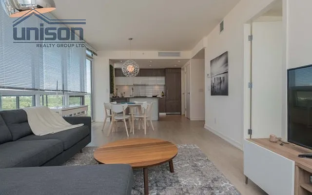 128 2nd St SW #1603 — Photo 2