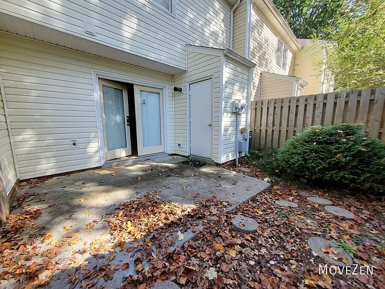 4233 Baylor St — Photo 10