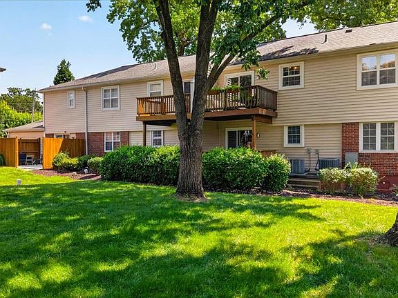 5th image of 9194 Wrenwood Ln