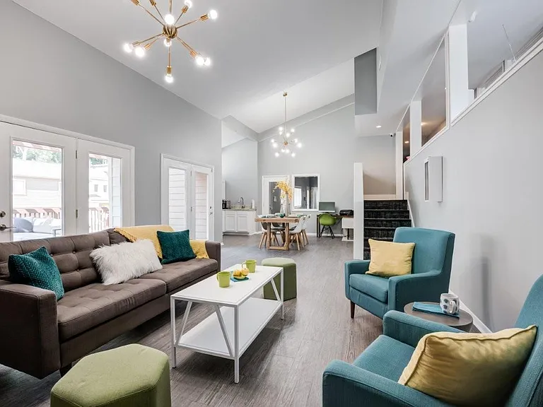 The Preserve on Allisonville Townhomes — Photo 16