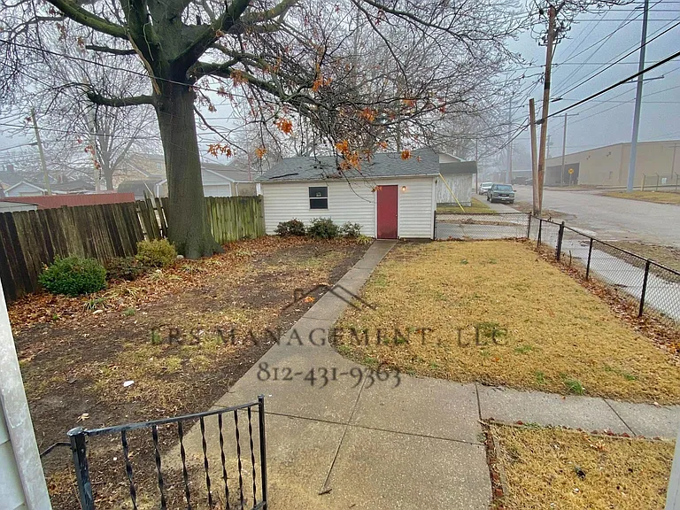 301 Maxwell Ave — Photo 10