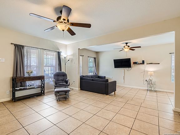 5th image of 435 ANTON DR