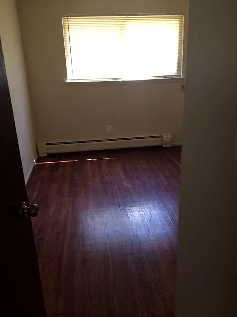 2 bed, $995 — Photo 3