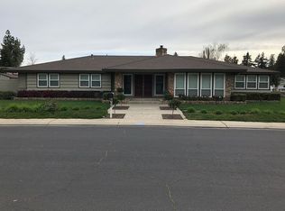 900 Newcastle Ct, Modesto, CA 95355