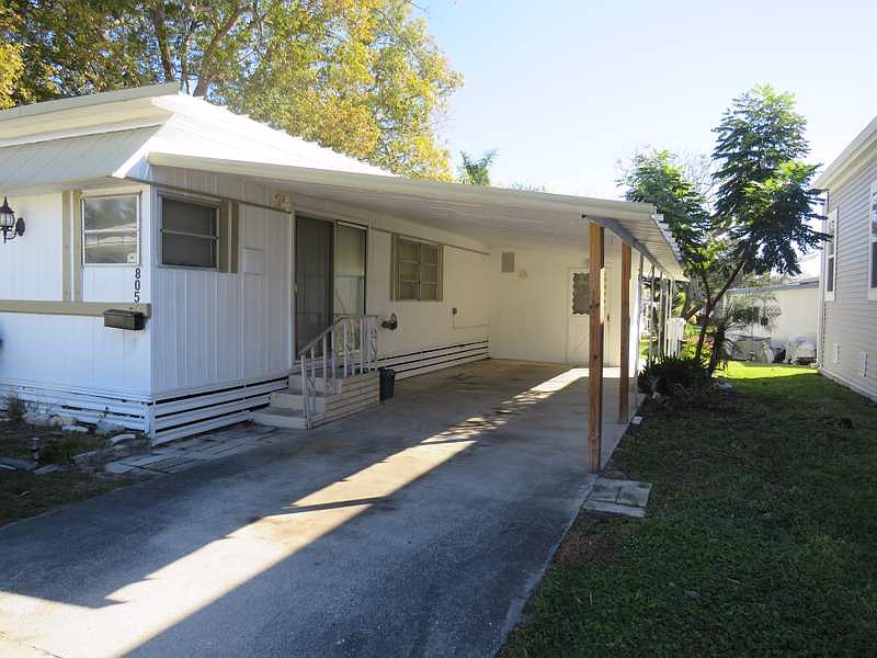 1st image of 805 Sabal Palm Dr