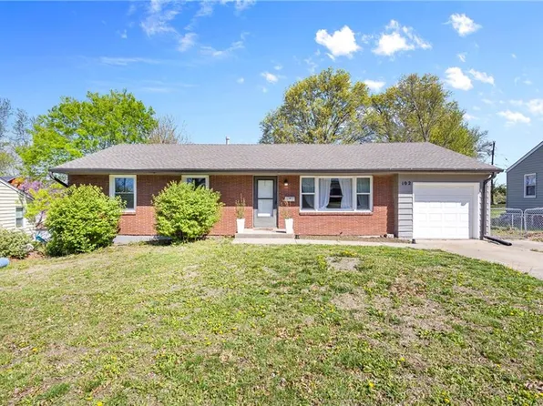 102 NW 64th Ter, Gladstone, MO 64118