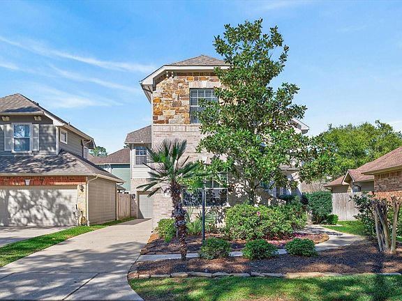 2nd image of 31 Jadewing Ct