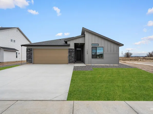 1449 Covington St, Middleton, ID 83644