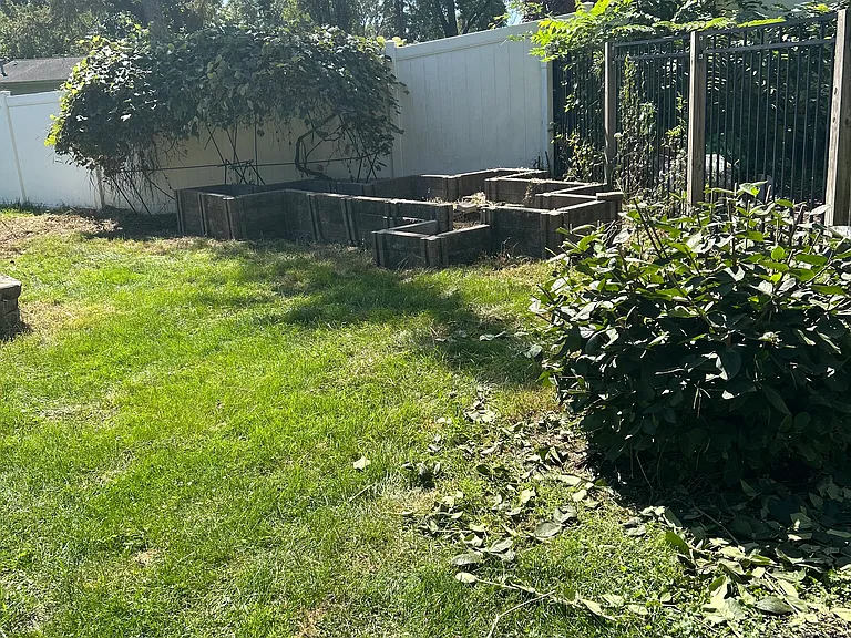 19750 Mokena St — Photo 8