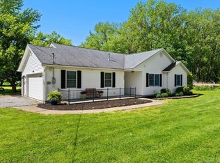 2056 E Lockwood Rd, Port Clinton, OH 43452
