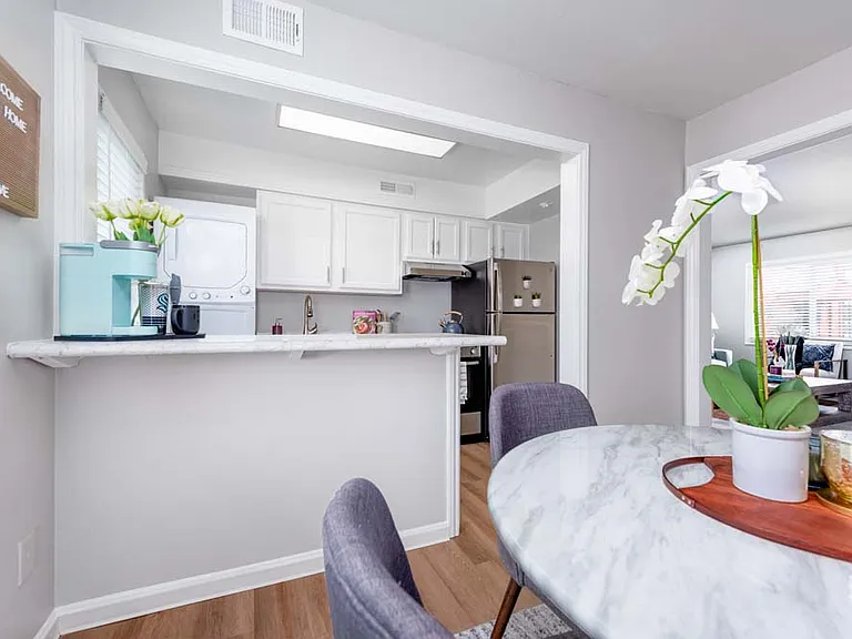 Alcove at Seahurst Apartments — Photo 3