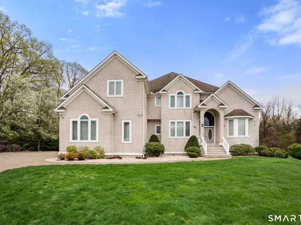 10 Faldu Road, Windsor, CT 06095