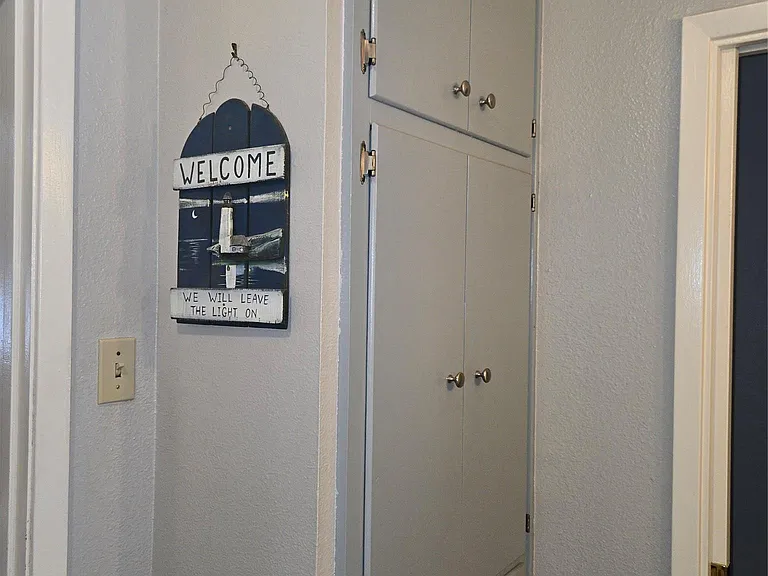 8910 Little Walnut Pkwy #B — Photo 15
