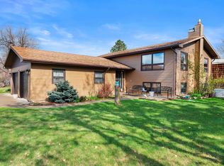 720 Oak Ln, Spearfish, SD 57783