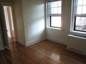 1999 Commonwealth Ave