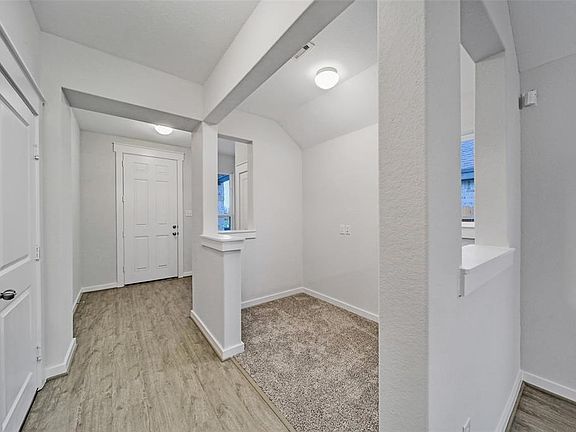 4th image of 12328 Murano Dr