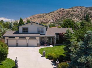 14000 Rim Rock Dr, Reno, NV 89521
